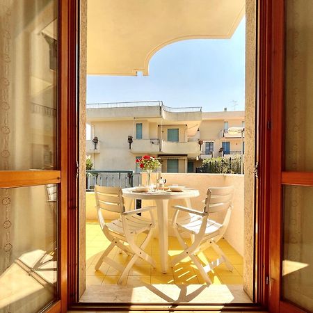 2 Locali A 600 Mt Dal Mare - Free Parking Ceriale Exterior foto